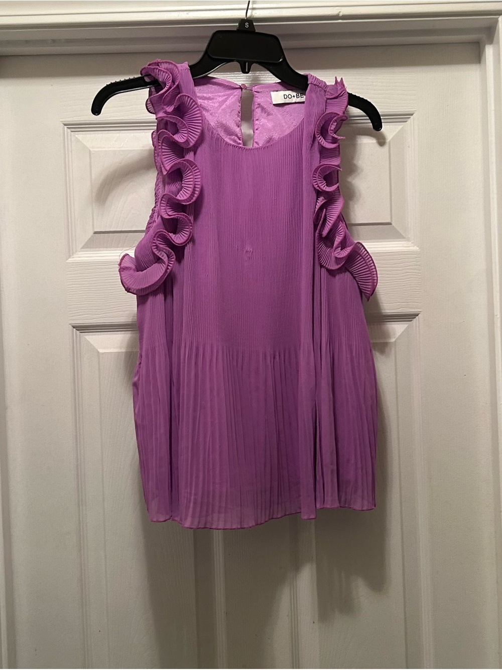DO+BE Lilac Ruffle Pleated Sleeveless Camisole